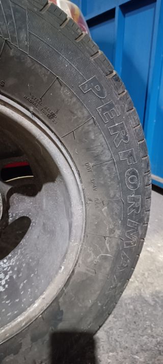 Llanta Hyundai