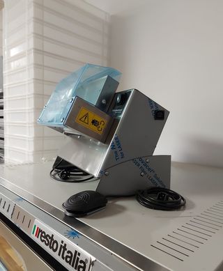 EXTENDEDORA LAMINADORA MONORODILLO 14-30Ø