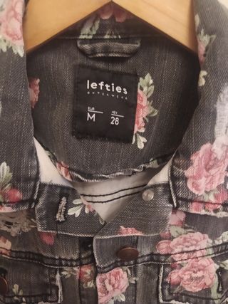 Cazadora vaquera marca Lefties