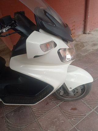 Suzuki AN650 Burgman