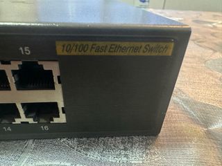 Switch D-Link 16 puertos Elthernet Dwich