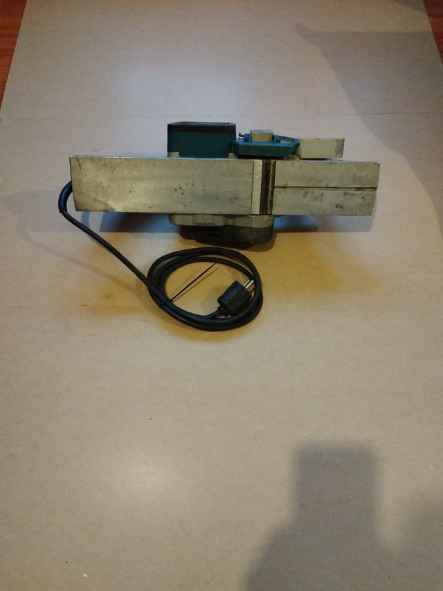 Cepillo Virutex CE24E