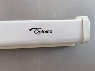 Pantalla proyector manual Optoma