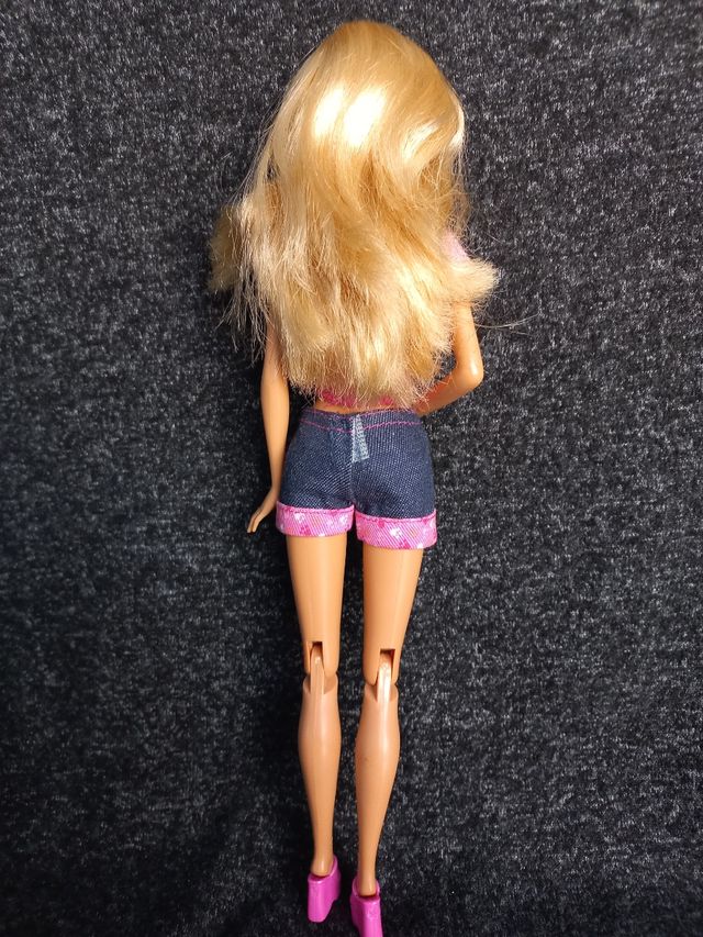 Barbie Luv me puppies Taffy y sus cachorros