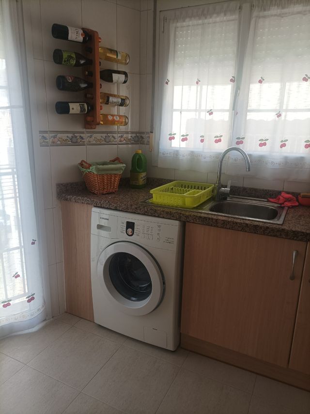 Botellero de pared artesanal