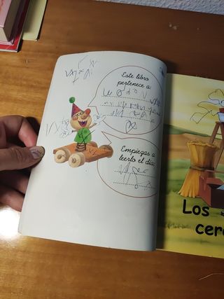 Libro LOS TRES CERDITOS