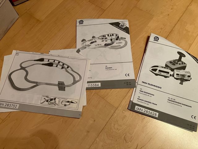 Trenes circuito playtive junior 