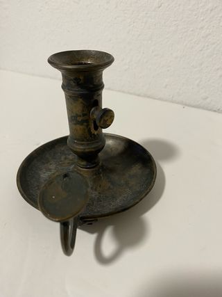 Candelabro de latón