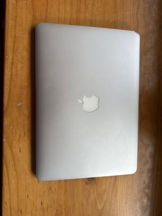 Apple Macbook Air i7 8gb de Ram