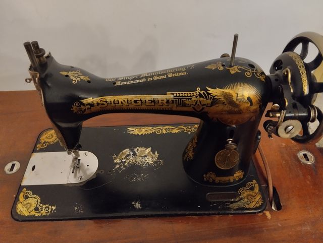 MAQUINA COSER SINGER