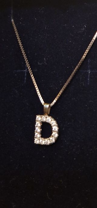 Collana in argento con lettera D