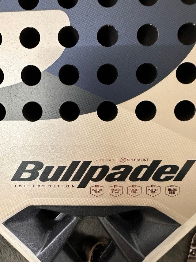 Pala Bullpadel Vertex 04 Master Final 2023