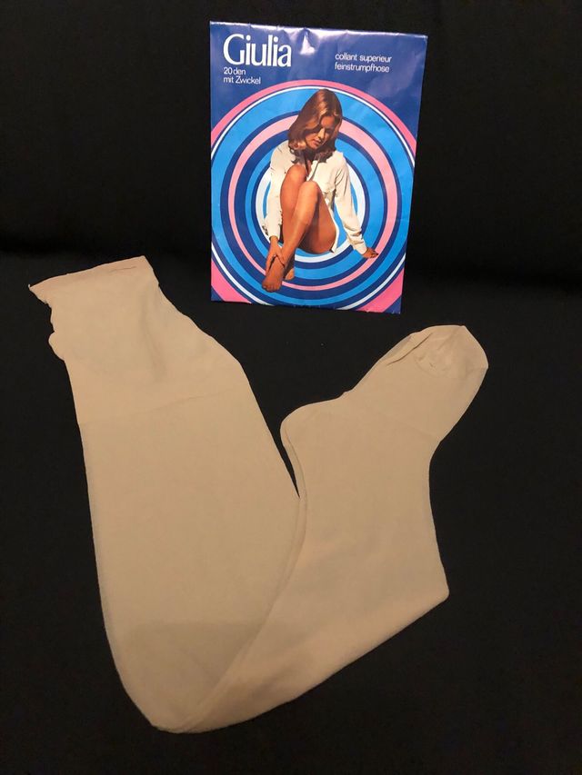 Panty vintage color piel.