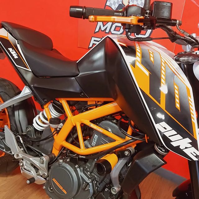 KTM DUKE 390 ABS