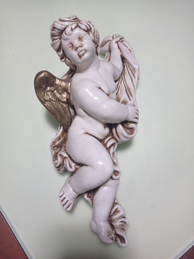 Angelito pintado a mano