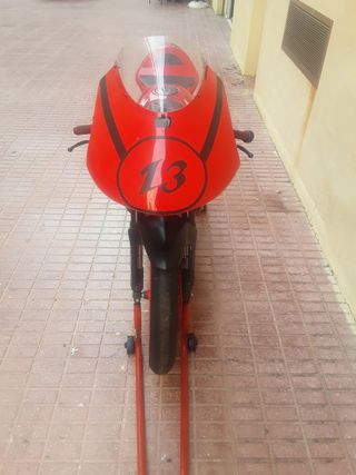 HONDA CBR 250cc circuito karting tandas entrenos