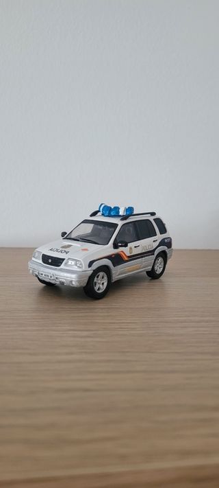 Suzuki Grand Vitara CNP 1/43