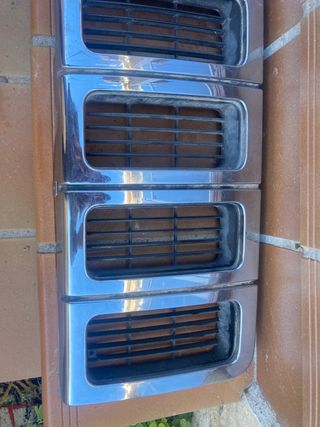 parrilla jeep zj
