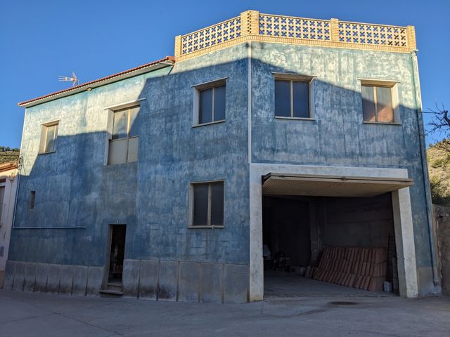 VIVIENDA EN SALAS ALTAS