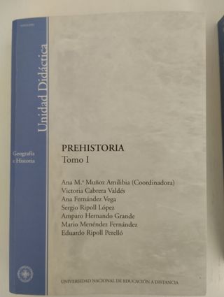 Prehistoria I (libro de la UNED)