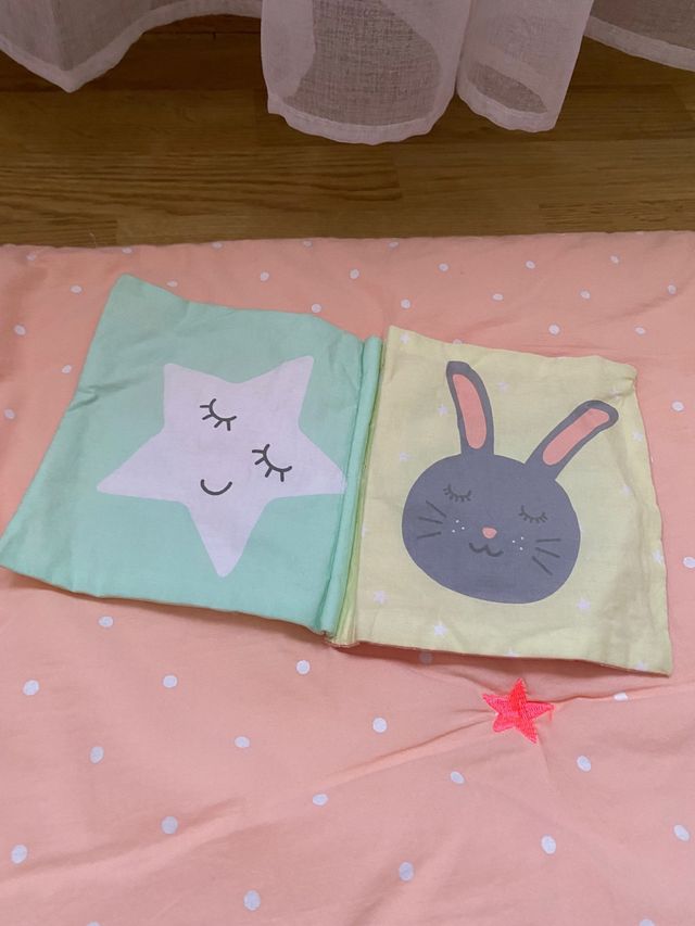 Manta de estimulacion Bebé Rosa