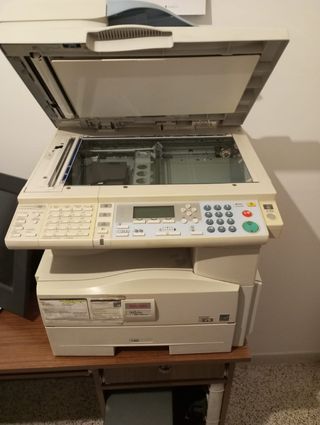 Fotocopiadora multifunción 