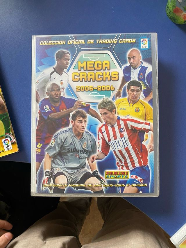 CROMOS PANINI MEGA CRACKS 2005-2006 CON MESSI