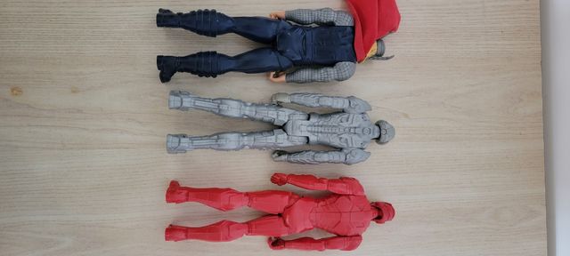 Iron man, Thor, Ultron - Avenger figuras