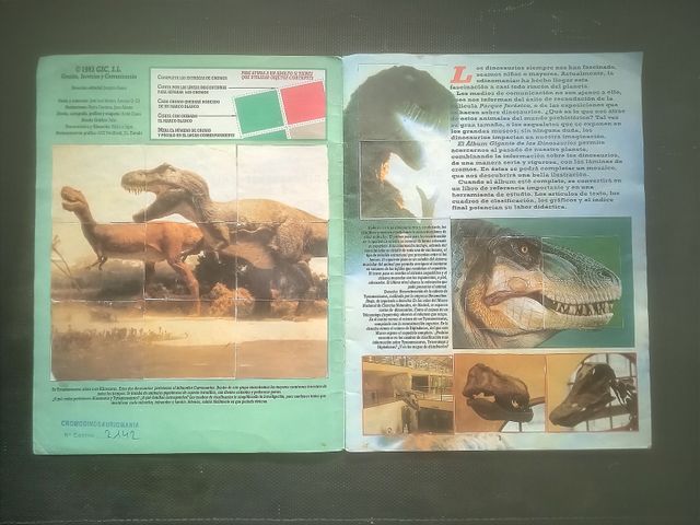 Album completo + Figuras Dinosaurios Quely