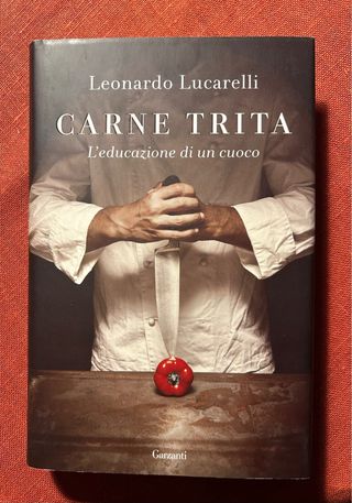 Carne trita di Leonardo Lucarelli