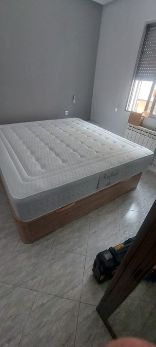 Colchones y canapés.  VENTA DIRECTA