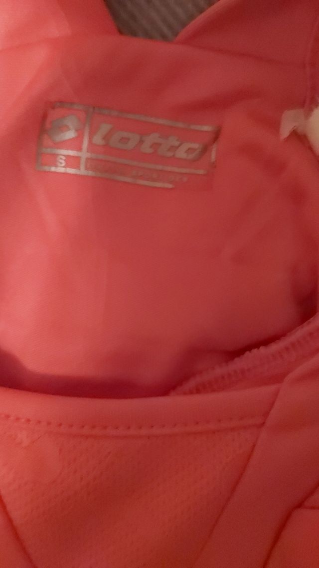 Set 10 pezzi sportivi nuovi