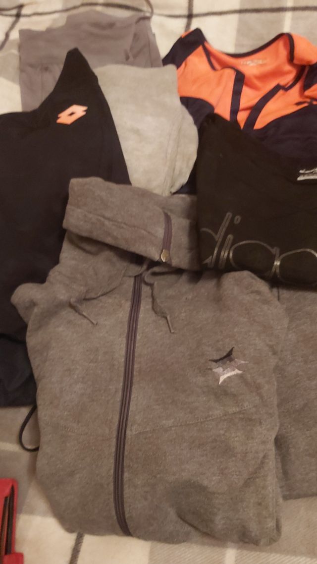 Set 10 pezzi sportivi nuovi