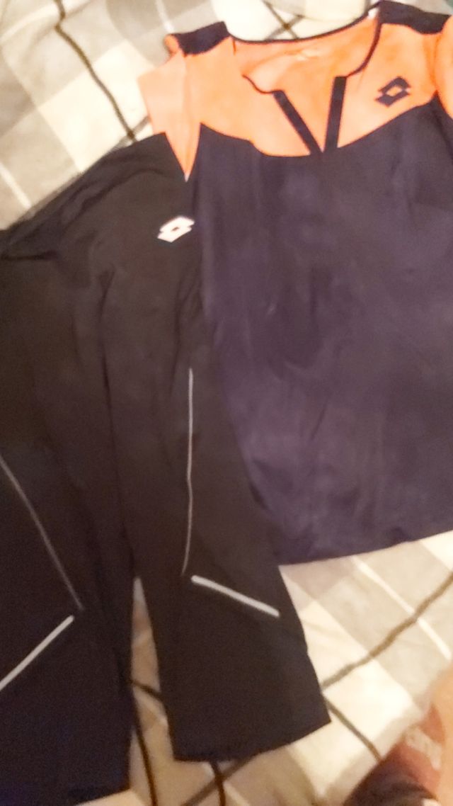 Set 10 pezzi sportivi nuovi