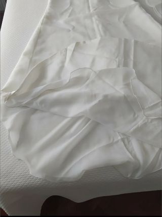 Traje dos piezas novia marca Novíssima. 