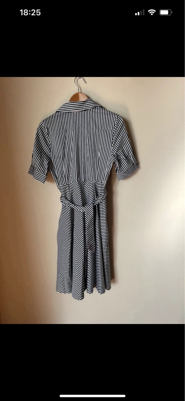 Vestido de rayas bonito