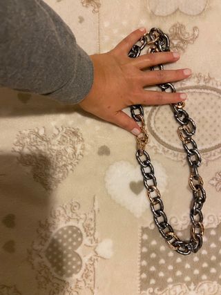 collana donna grigio e oro
