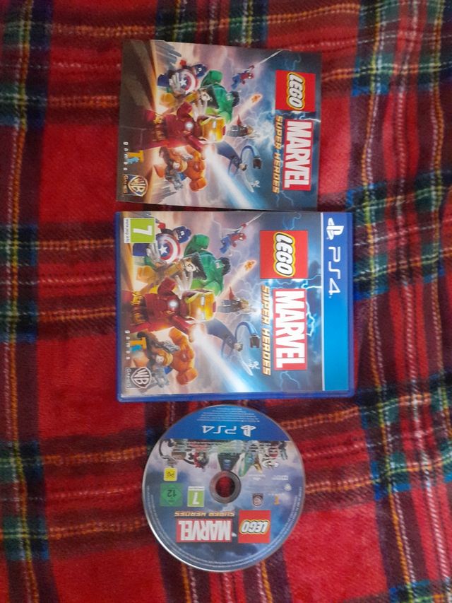 Gioco " Lego Marvel Super Heroes" PS4