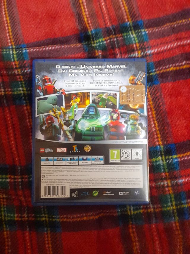 Gioco " Lego Marvel Super Heroes" PS4