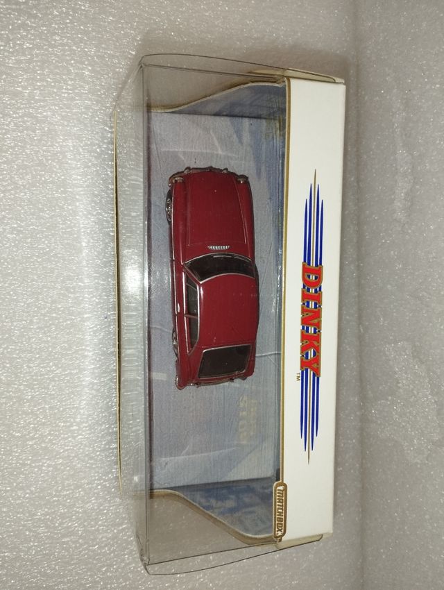 Modellino MG BGT V8 Dinky 1:43