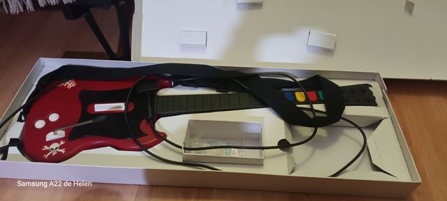 2 Guitarra de play station 2