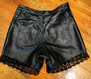 Shorts Cuero Mango 