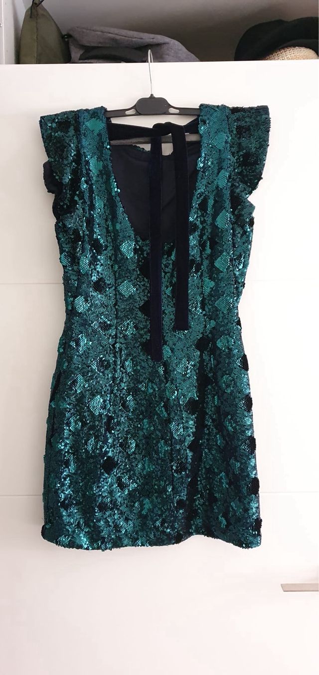 vestido de fiesta con lentejuelas