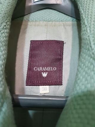 Abrigo marca Caramelo