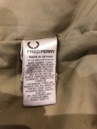 abrigo fred perry talla L plumas