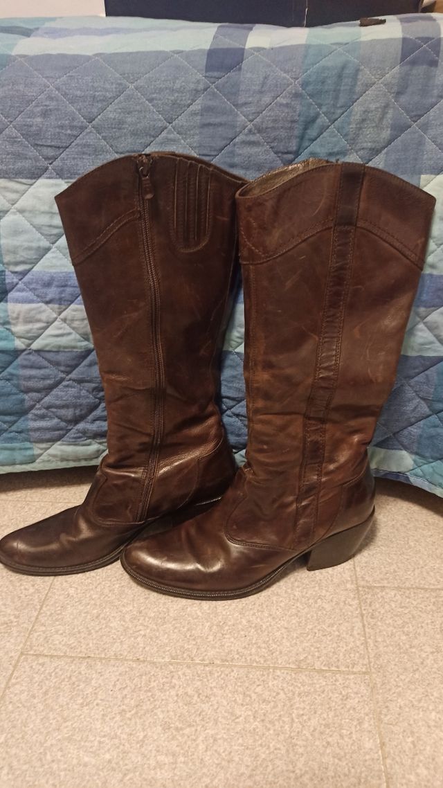 Stivali pelle marrone Nero Giardini taglia 38