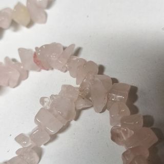 Filo pietre minerali quarzo rosa collana