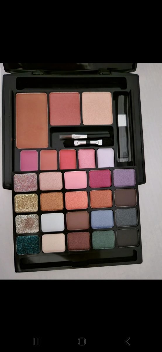 Palette royal beauty