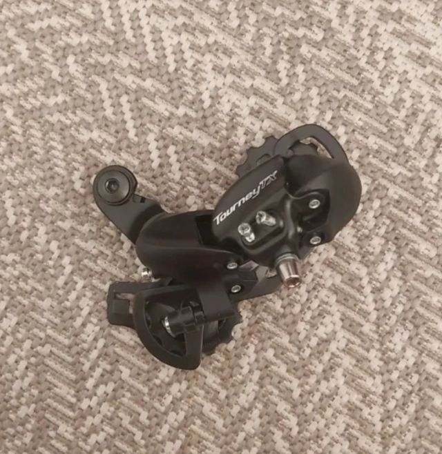 Grupo Shimano Tourney 3x11 velocidades