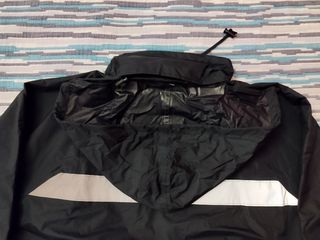 CHAQUETON CON CORTAVIENTOS